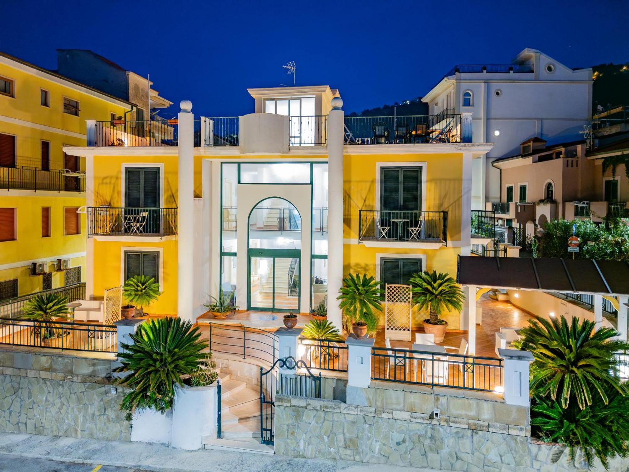 Hotel Villa Sirio Santa Maria di Castellabate Exteriör bild